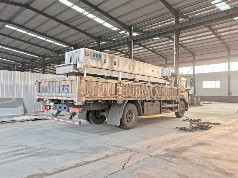 清远市高压喷淋洗箱机设备交付成功